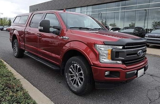 Ford F-150 XLT V8